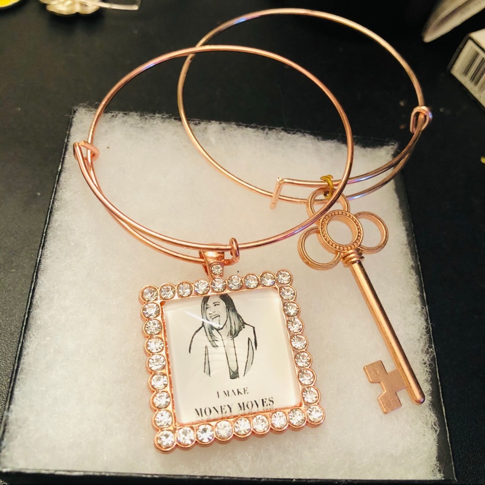 [SOLD]‼️6 for $20‼️ Rose Gold Expandable Bracelets